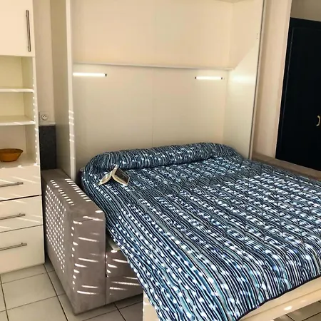 Aparthotel Le Boucanier - Pour 4 Personnes 124 *
